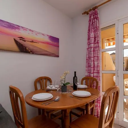 Appartement Benimar 13 - Two Bed Overlooking The Pool *