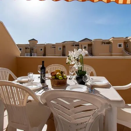 Benimar 13 - Two Bed Overlooking The Pool Apartment *