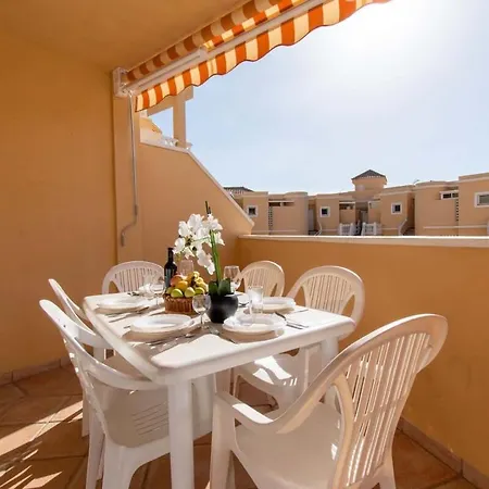 Benimar 13 - Two Bed Overlooking The Pool