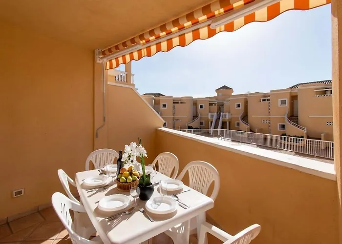 Apartamento Benimar 13 - Two Bed Overlooking The Pool Costa Adeje (Tenerife)