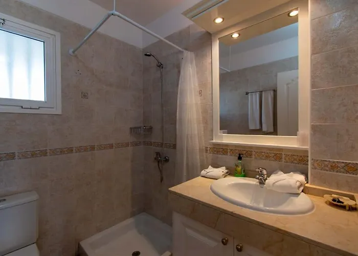 Apartman Benimar 13 - Two Bed Overlooking The Pool